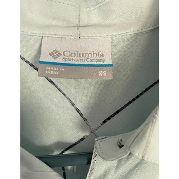 Vintage Columbia Women's Short Sleeve Aqua Blue Button Up Shirt Size XSmall - Picture 3 of 5